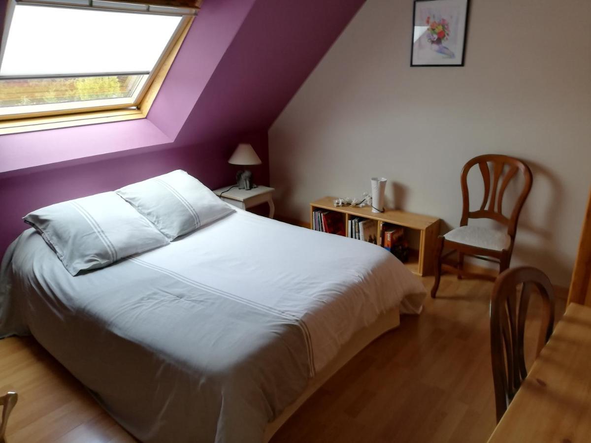 Chambre Chez L Habitant Malguenac Exterior foto